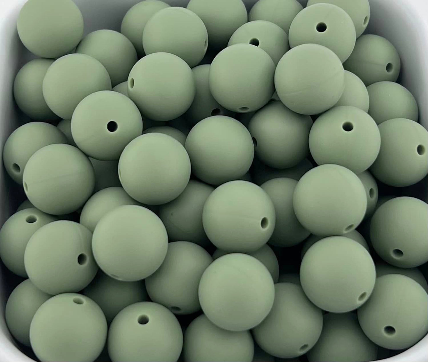 Pack of 100 15mm Laurel Solid Silicone Beads