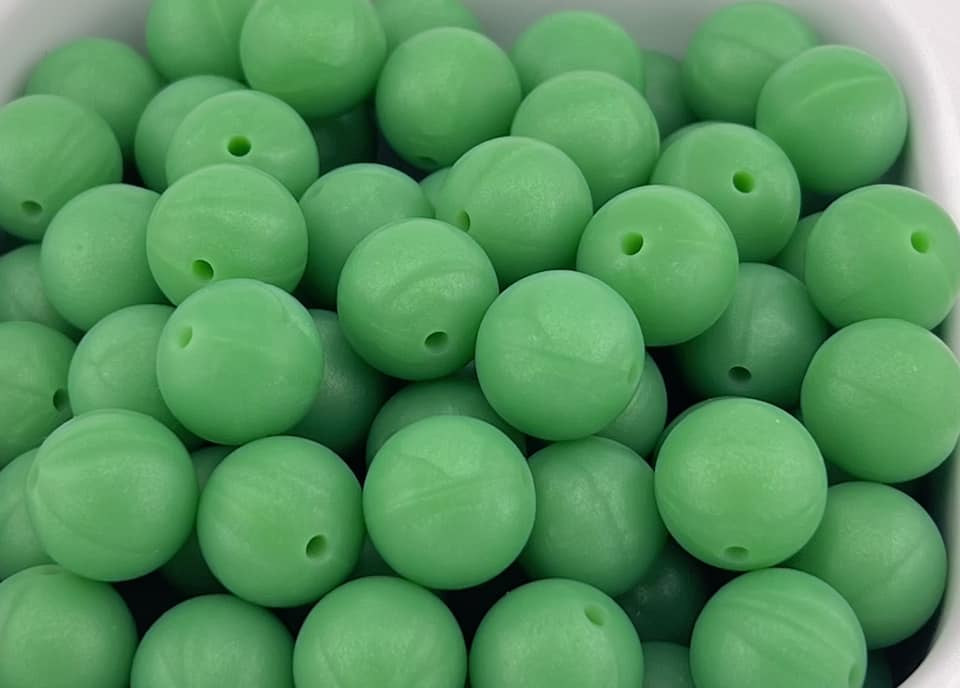 Pack of 100 15mm Pearl Green Solid Silicone Beads