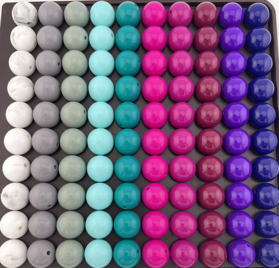 15mm It's So Pretty Liquid (shiny) Bead Mix