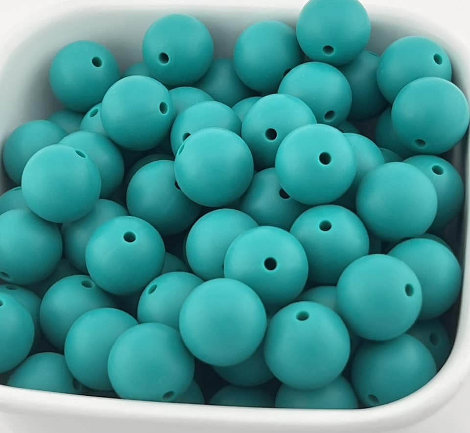 Pack of 30 15mm Emerald Solid Silicone Beads