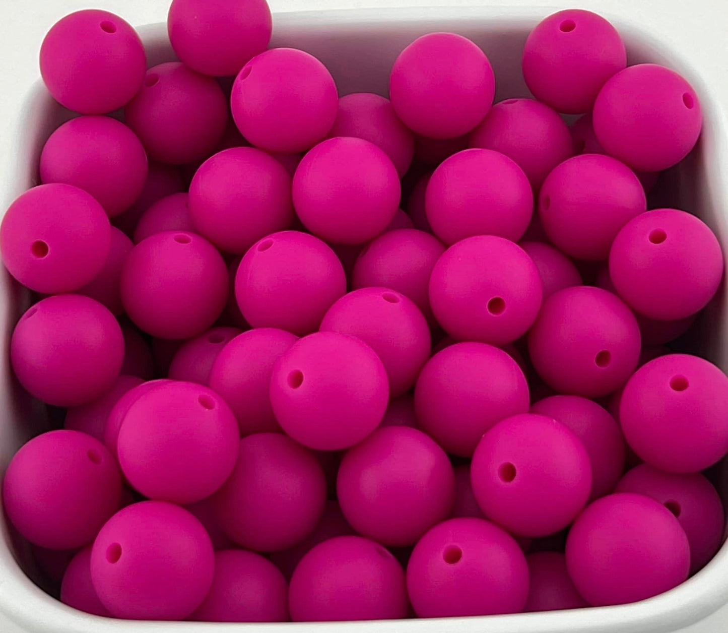 Pack of 100 15mm Violet Solid Silicone Beads