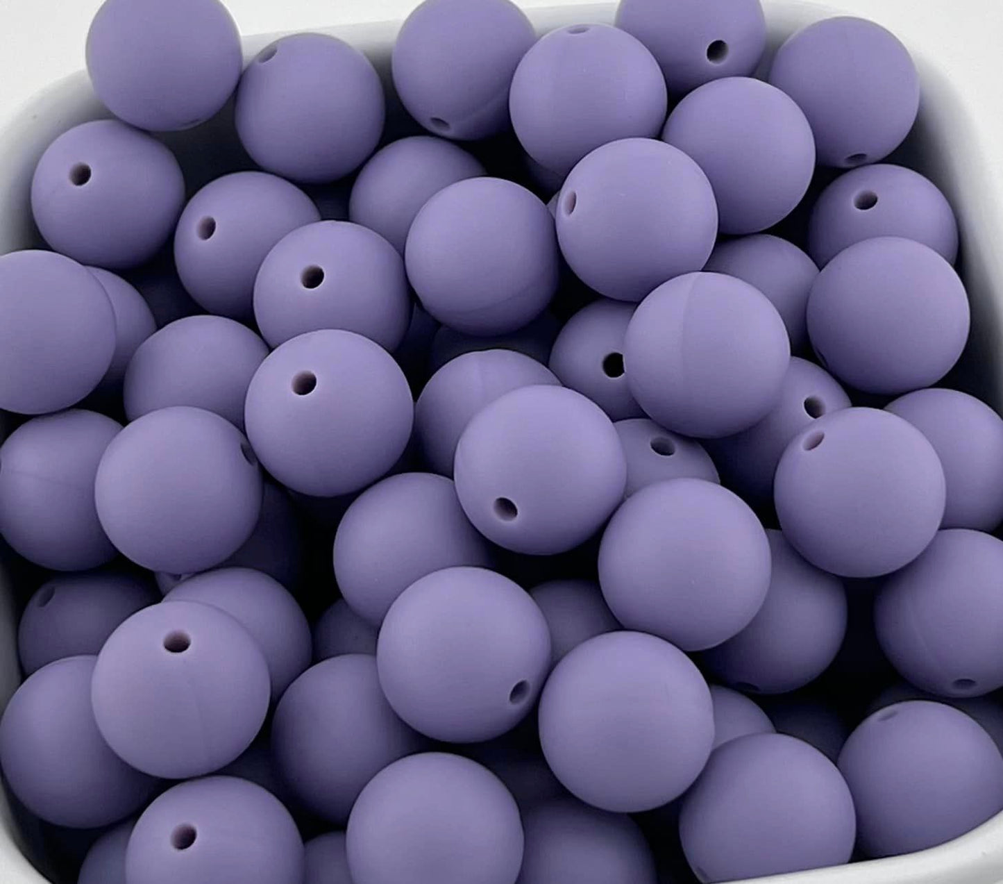 Pack of 100 15mm Lavender Solid Silicone Beads