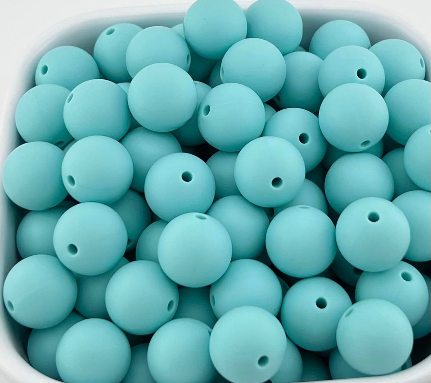 Pack of 100 15mm Aqua Solid Silicone Beads