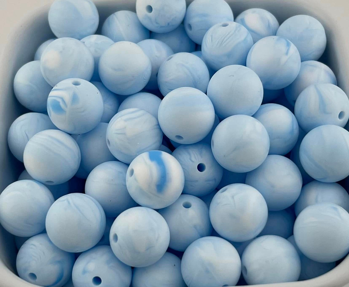 Pack of 100 15mm Marbled Blue Solid Silicone Beads