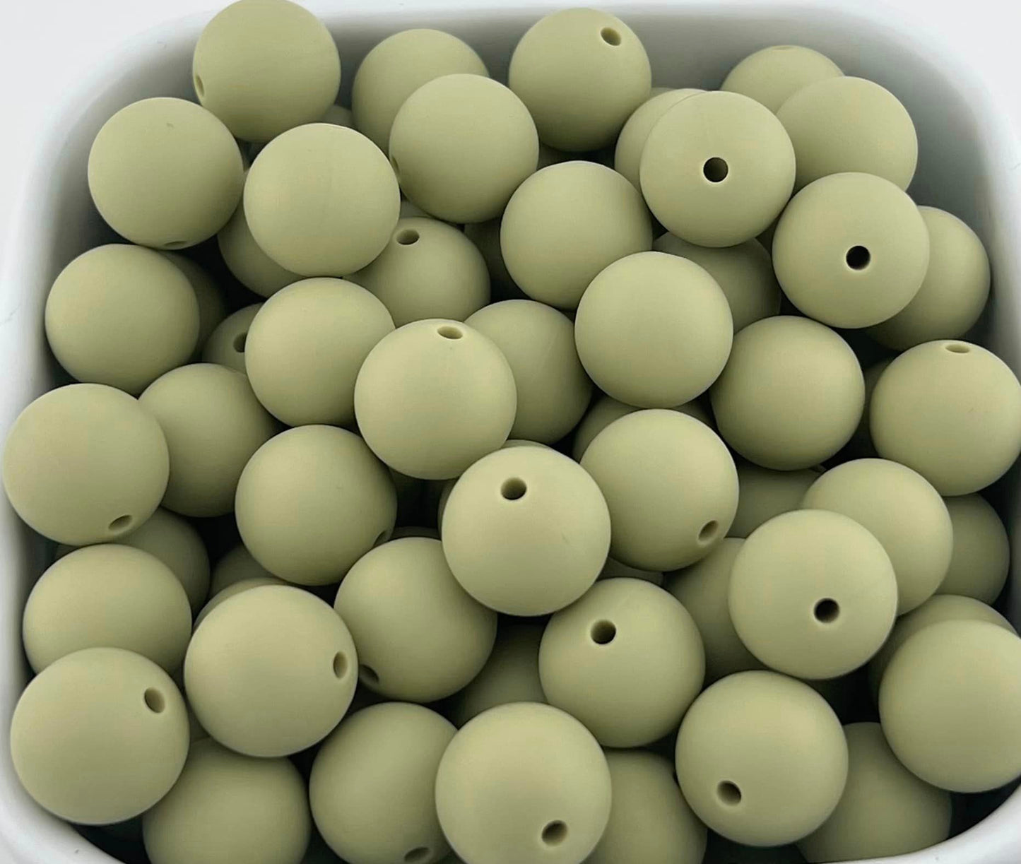 Pack of 100 15mm Sage Solid Silicone Beads