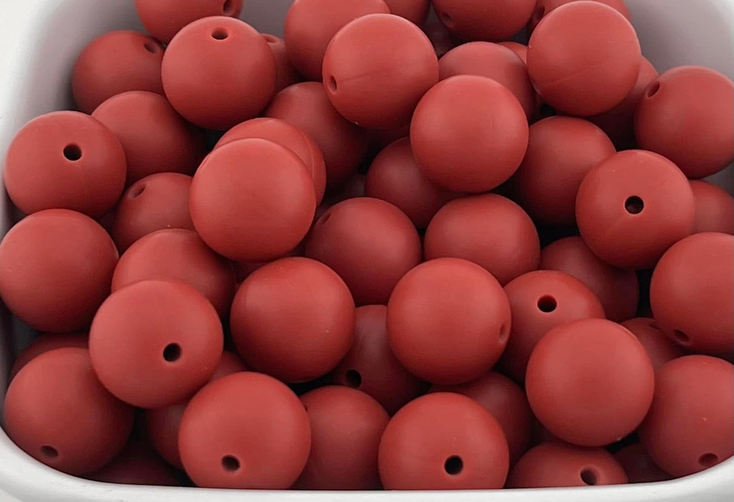 Pack of 100 15mm Sienna Solid Silicone Beads