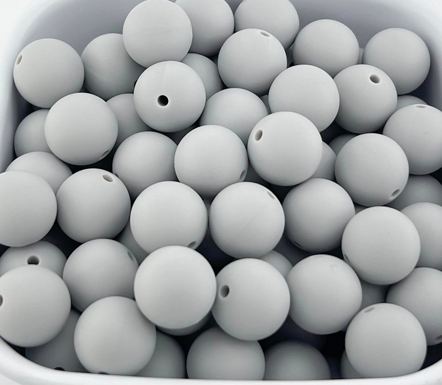 Pack of 100 15mm Cloudy Grey Solid Silicone Beads