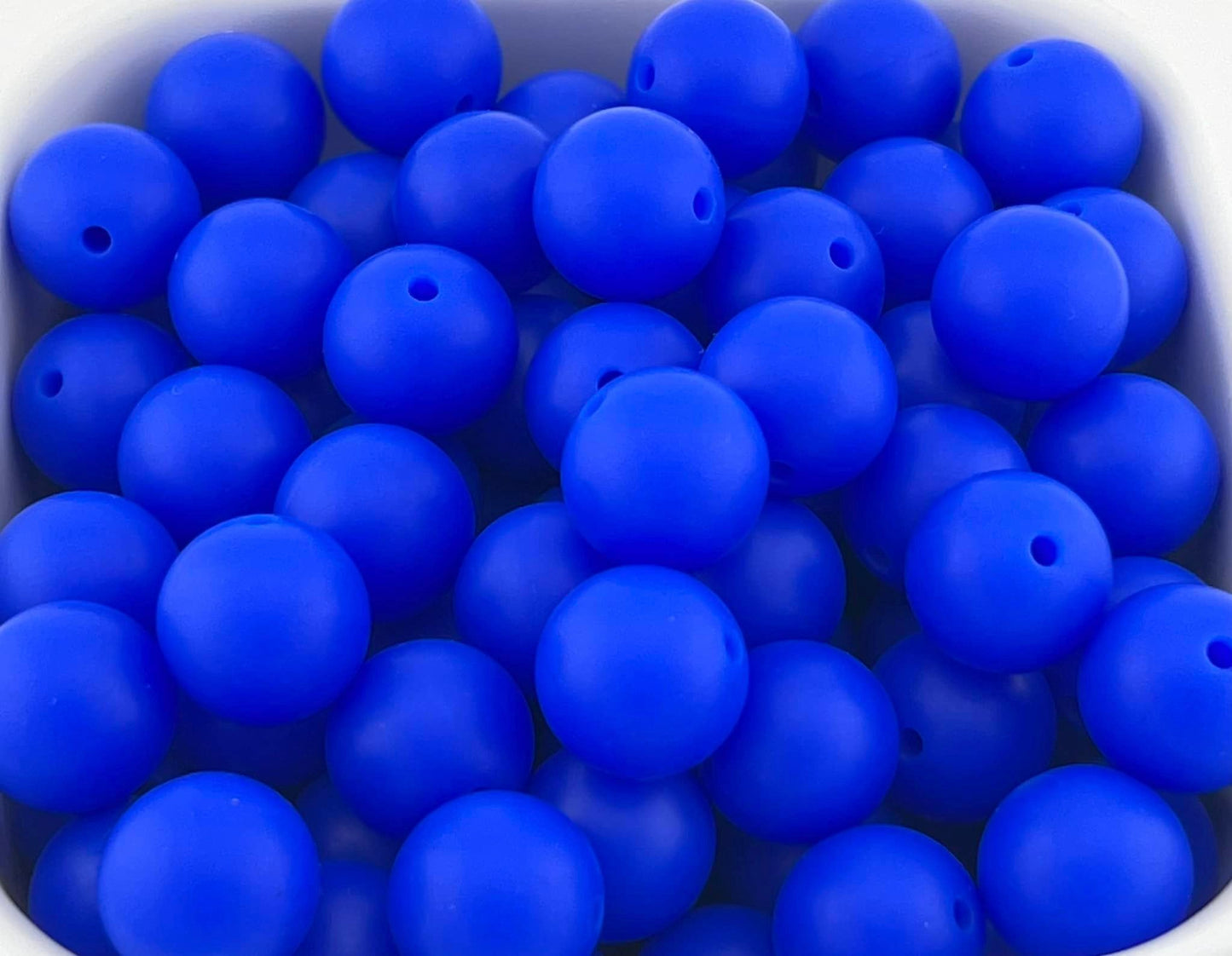 Pack of 100 15mm Royal Blue Solid Silicone Beads