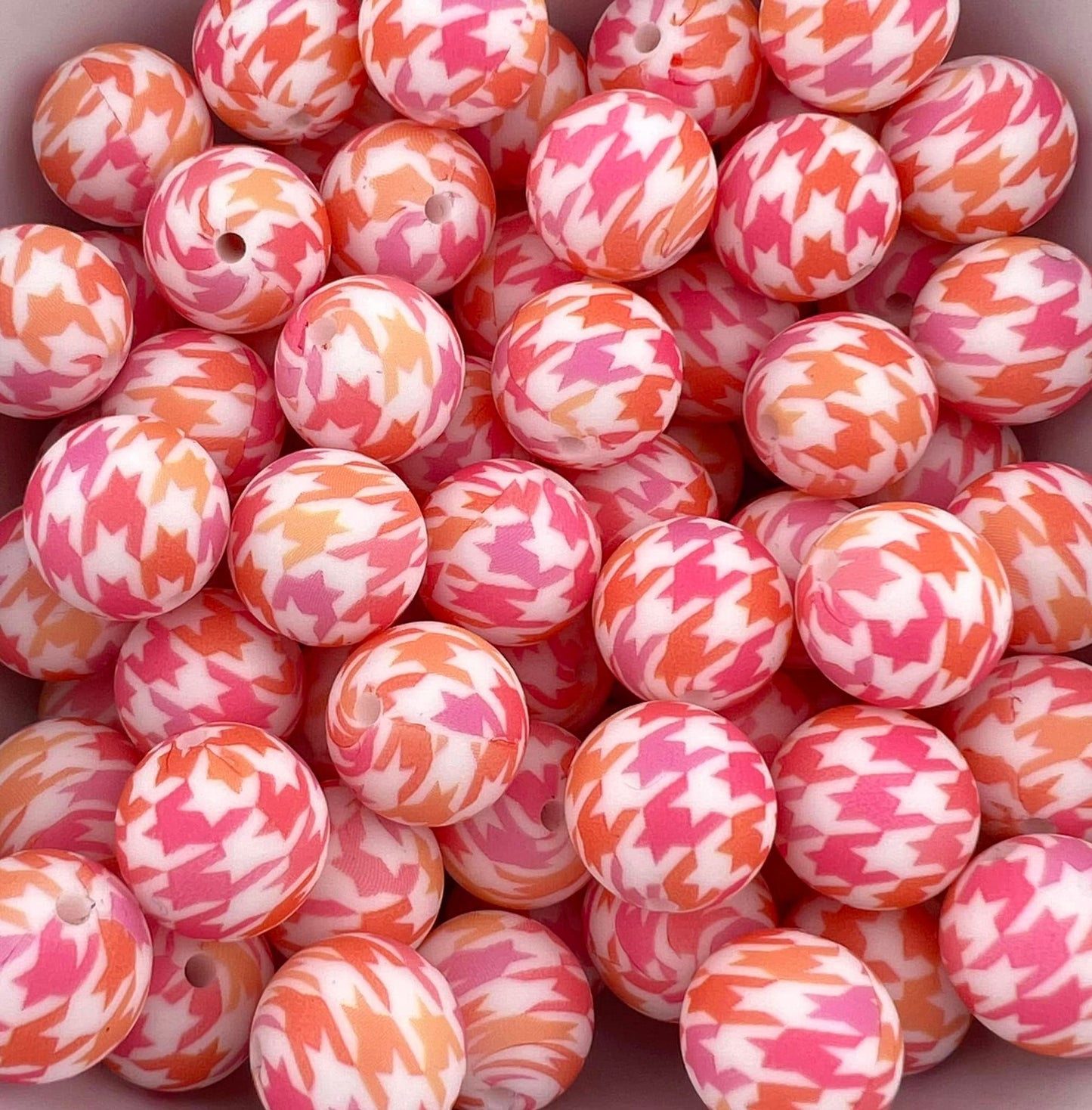 Pack of 15MM Bright Houndstooth beads