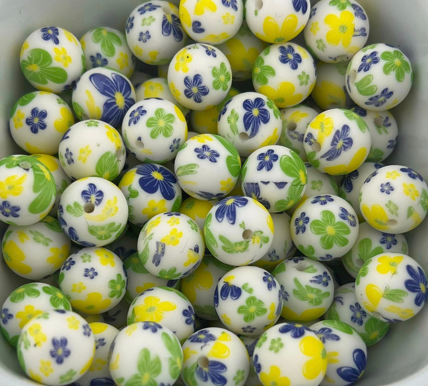 Pack of 60 15MM Happy Floral beads