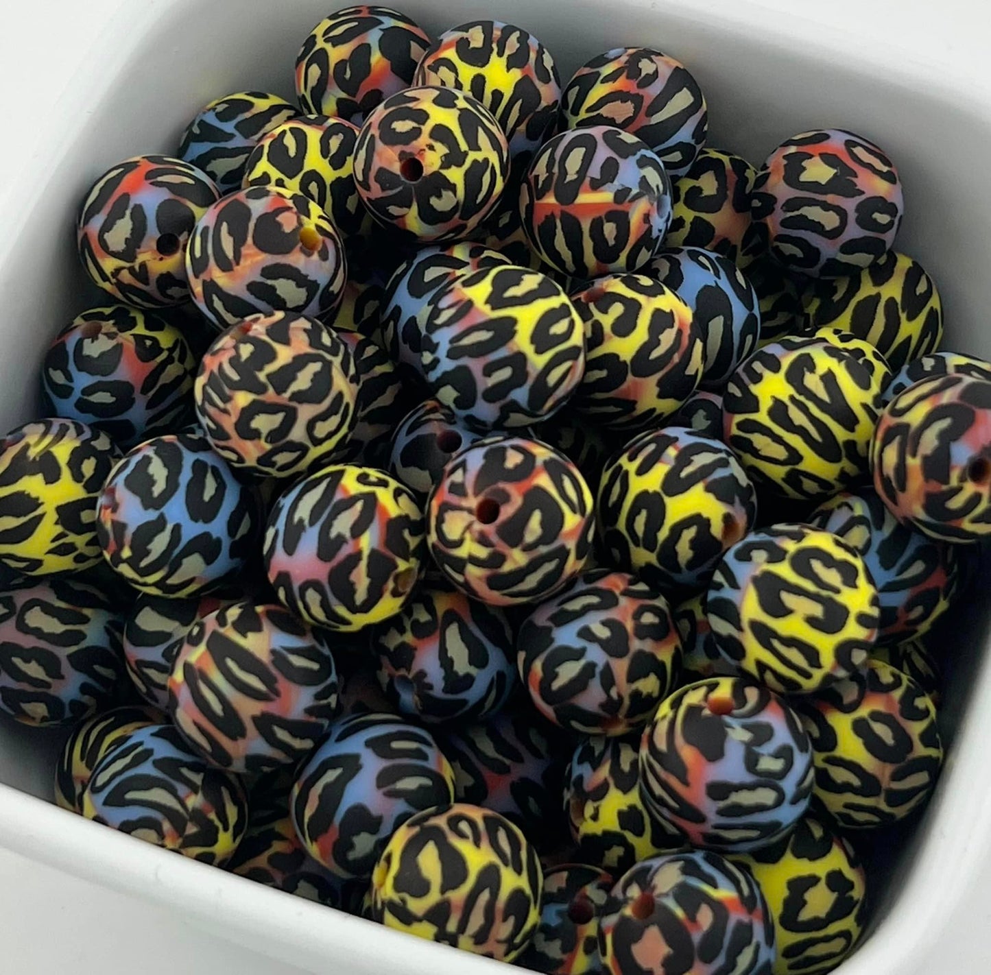 Pack of 100 15MM Leopard on Yellow, Blue, and Red base beads