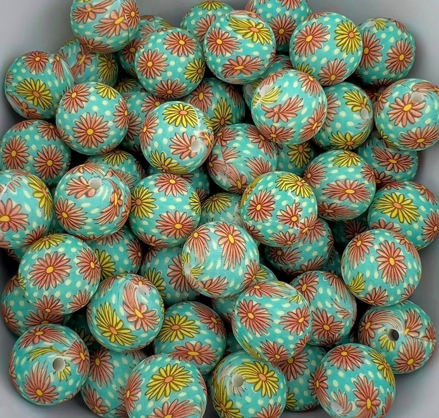 Pack of 40 15MM Teal Polka Dot Daisy beads