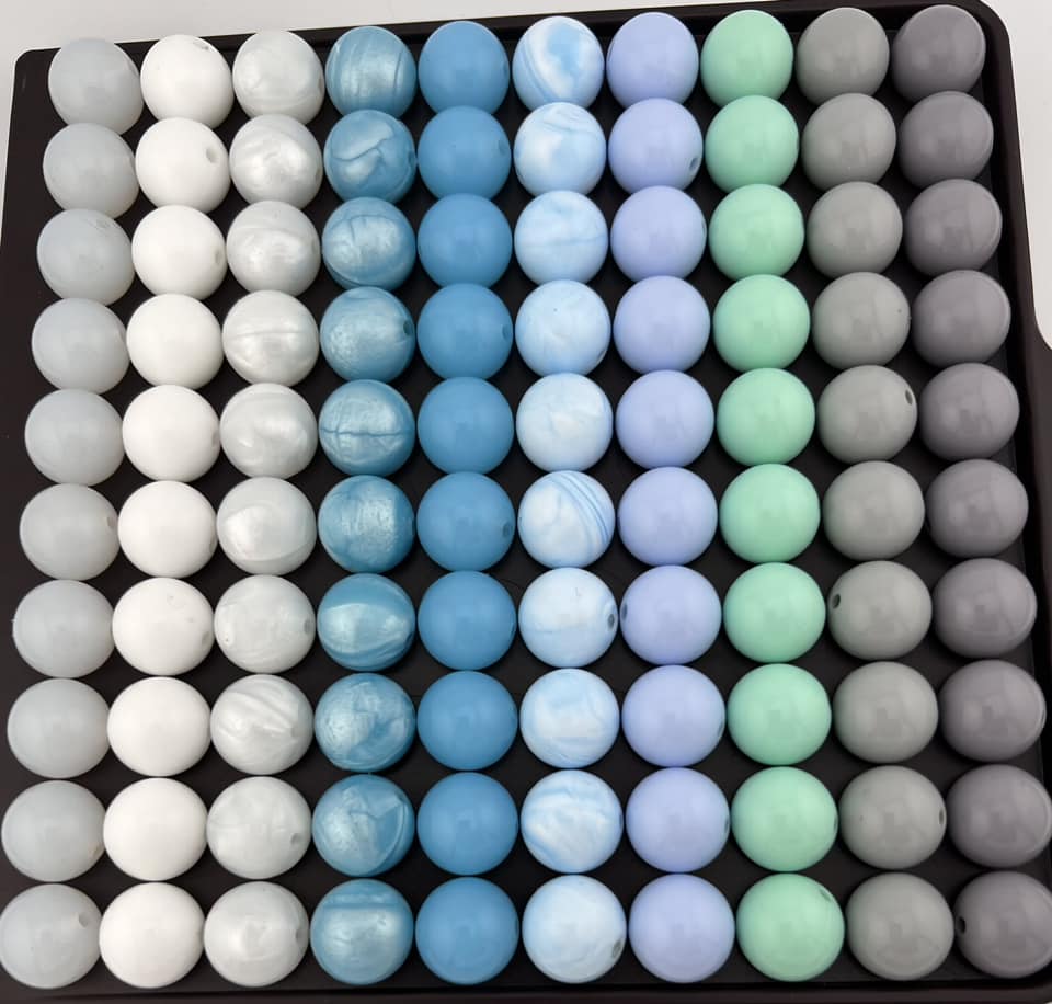 15mm Winter Liquid (shiny) Bead Mix