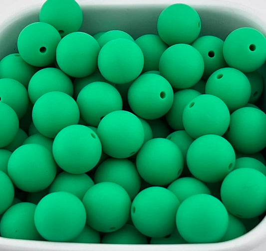 Pack of 100 15mm Kelly Green Solid Silicone Bead