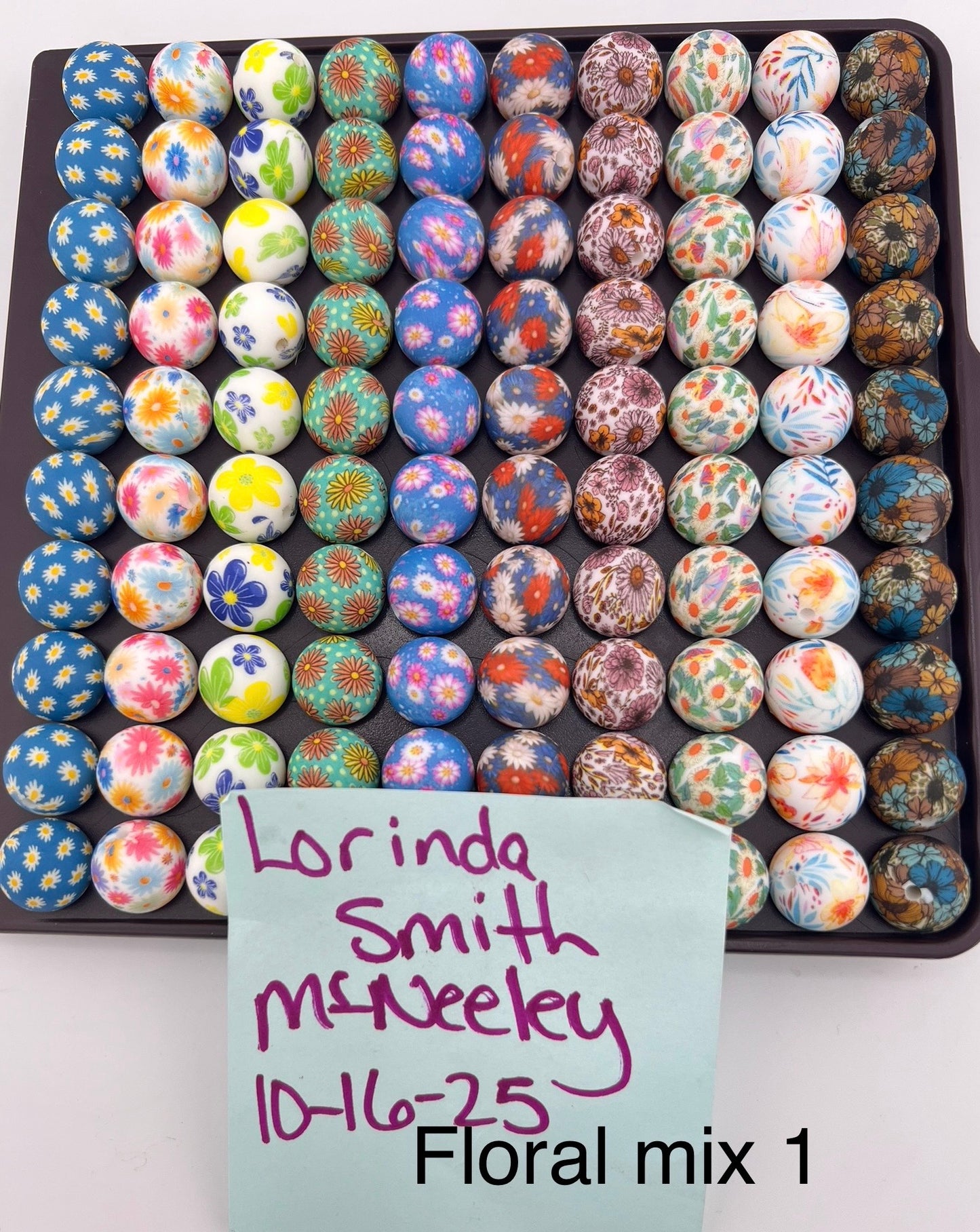 Set of 100 15mm Silicone Floral Mix 1 Print Bead set