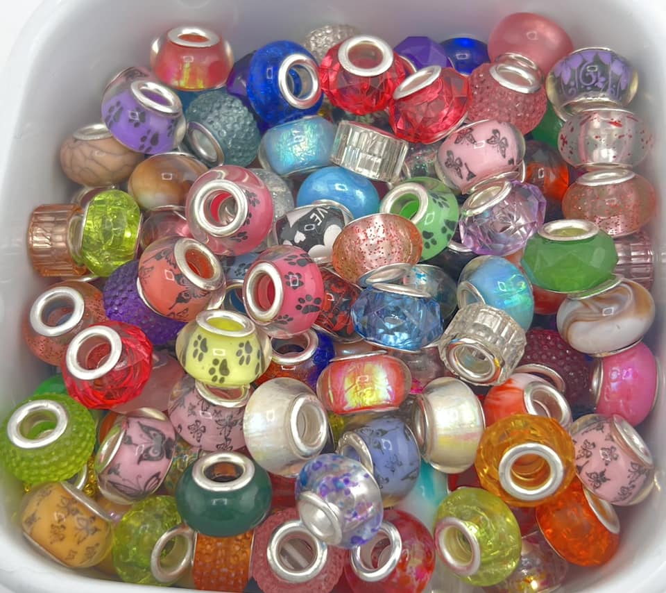 Big Hole Beads Scoop (mix of all styles)