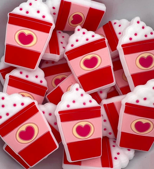 Red Heart To go Cup Focal