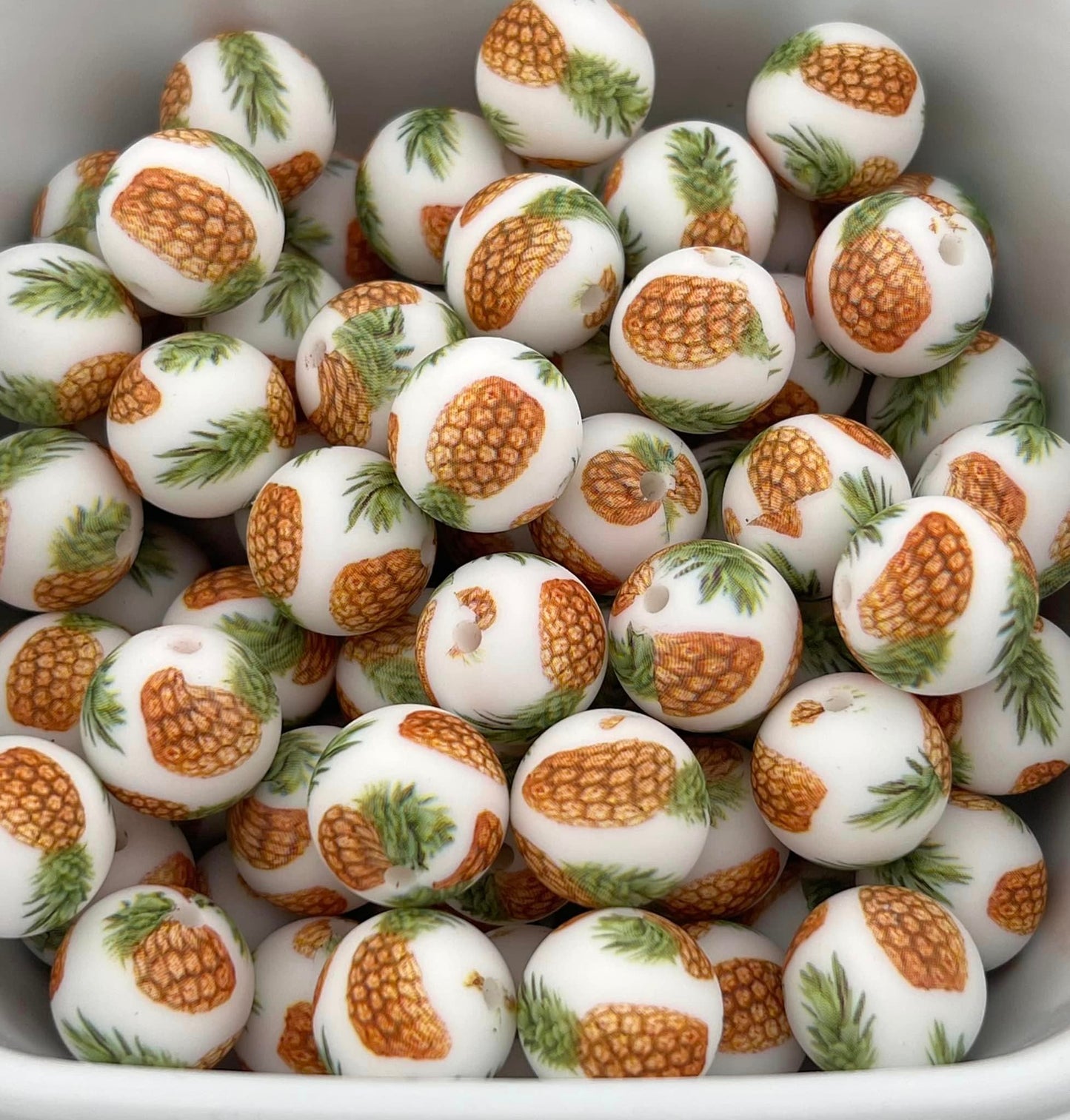 Pack of 30 15MM Pineapples beads