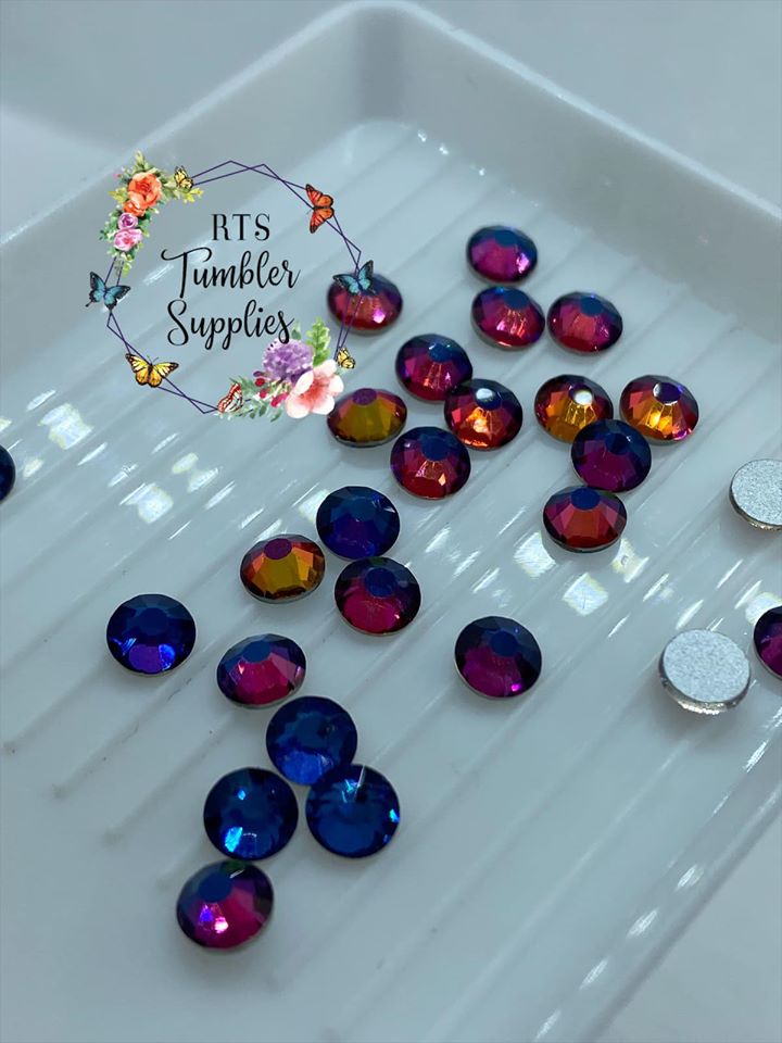 BLUE VOLCANO (BLUE CHAMELEON/FLARE) GLASS RHINESTONES